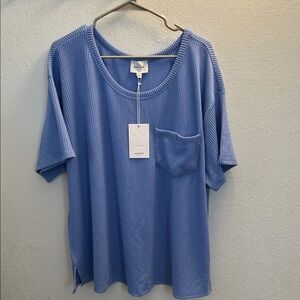 38. ANDRÉE by Unit Lavender Blue Ribbed Pocket Tee